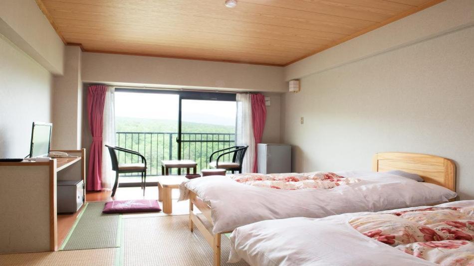Hotel New Koyo Kusatsu  Bagian luar foto